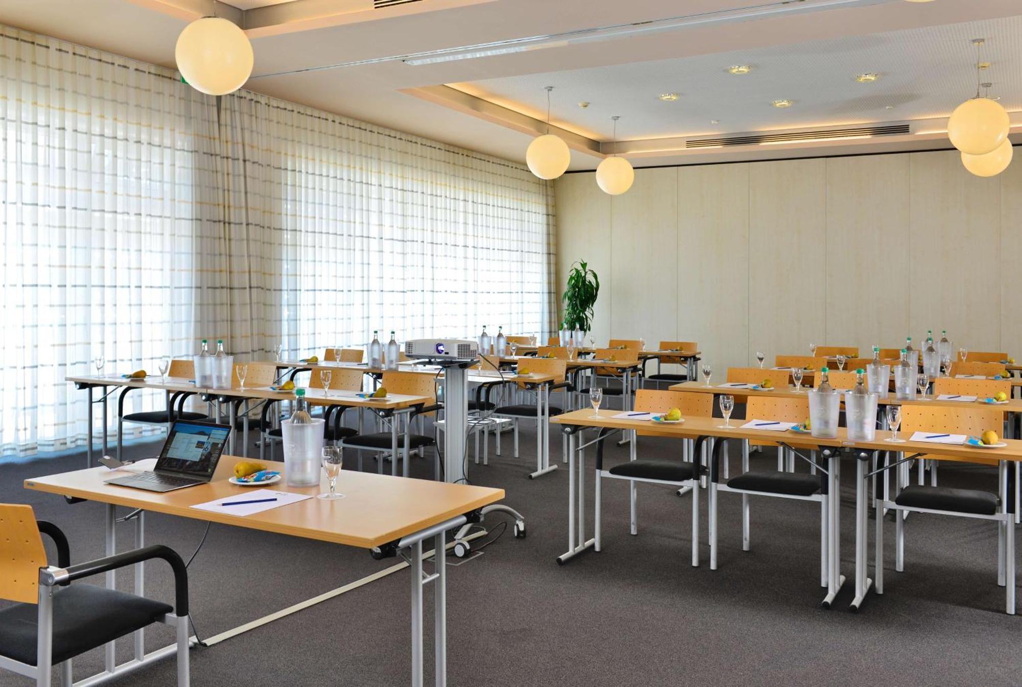 Best Western Plus Konrad Zuse Hotel Хюнфельд Экстерьер фото