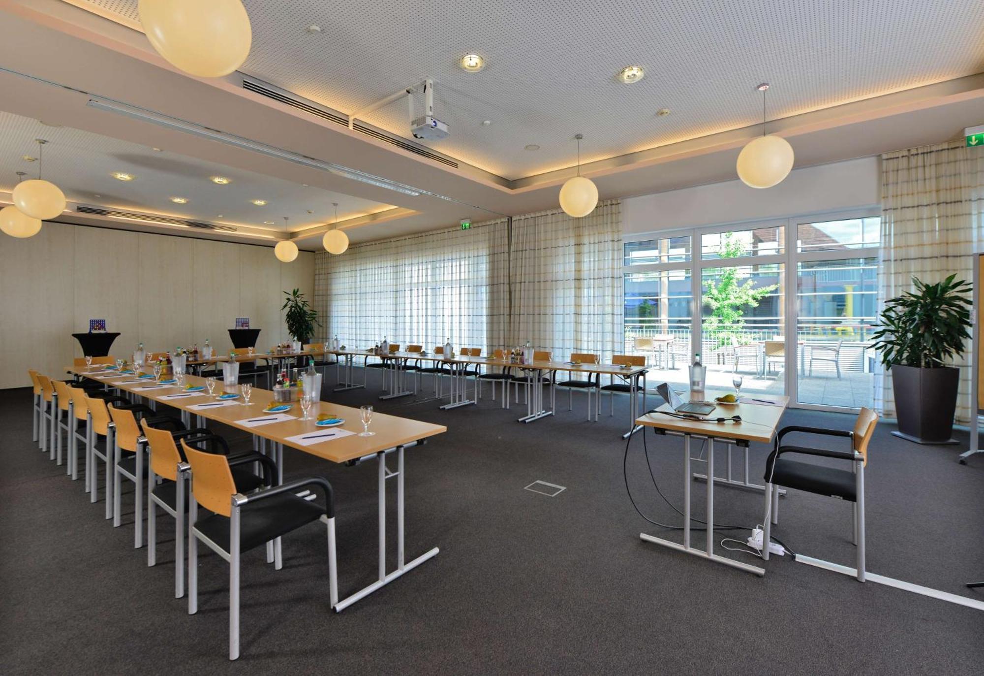 Best Western Plus Konrad Zuse Hotel Хюнфельд Экстерьер фото