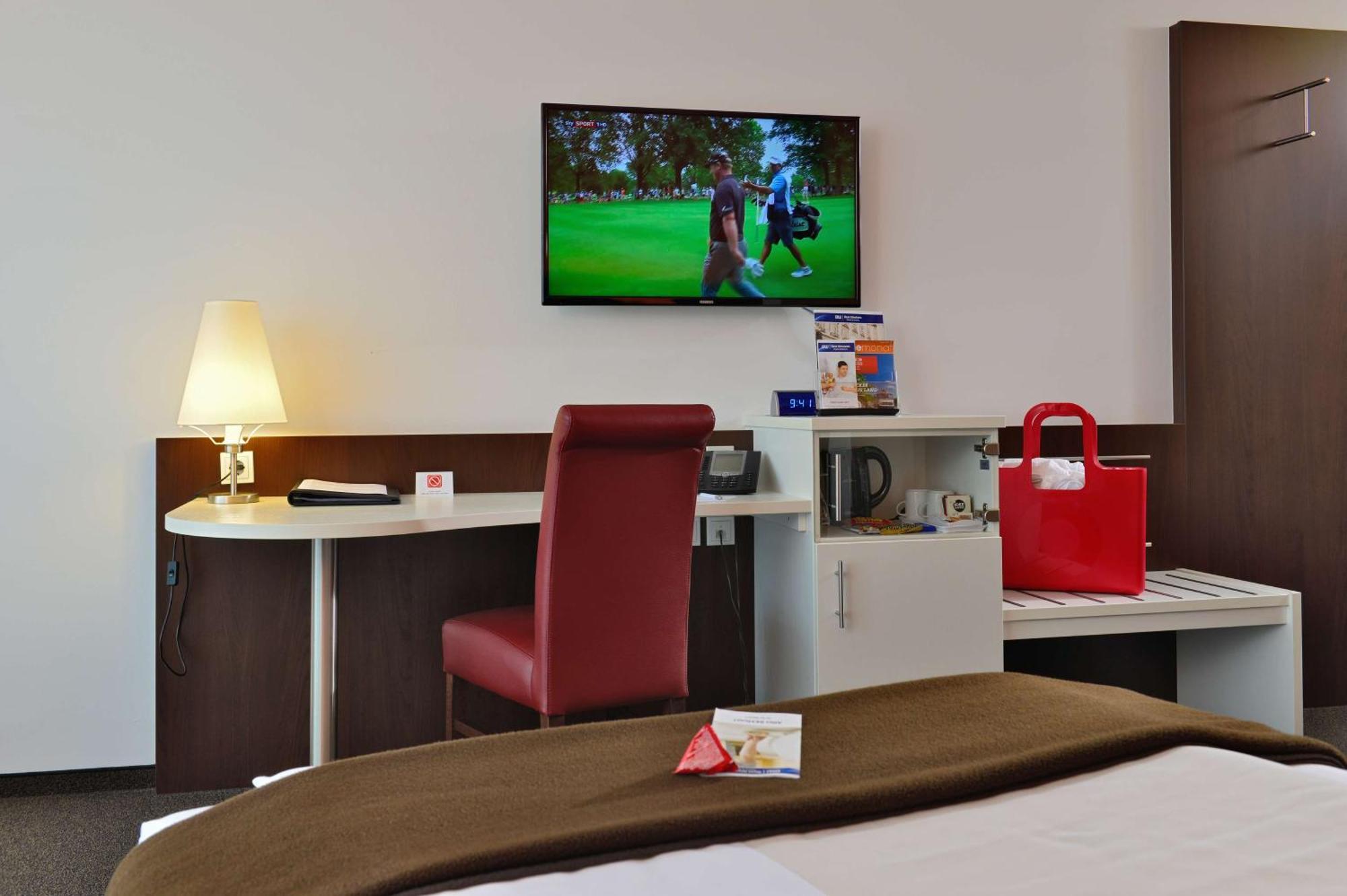 Best Western Plus Konrad Zuse Hotel Хюнфельд Экстерьер фото