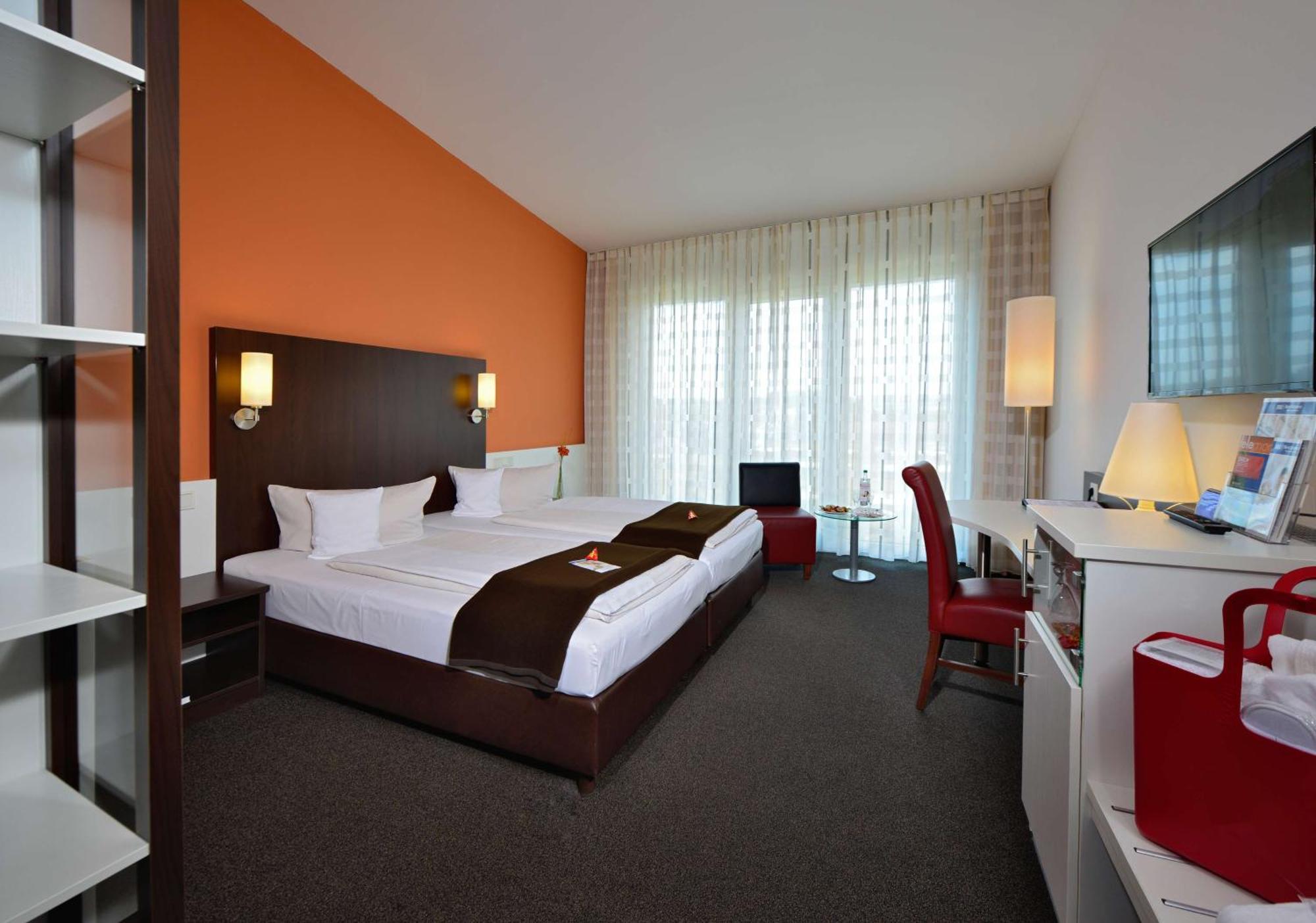 Best Western Plus Konrad Zuse Hotel Хюнфельд Экстерьер фото