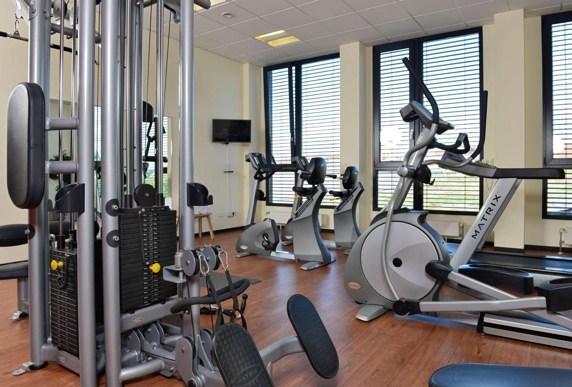 Best Western Plus Konrad Zuse Hotel Хюнфельд Экстерьер фото